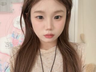 LisaMarora's Performer Profile Image